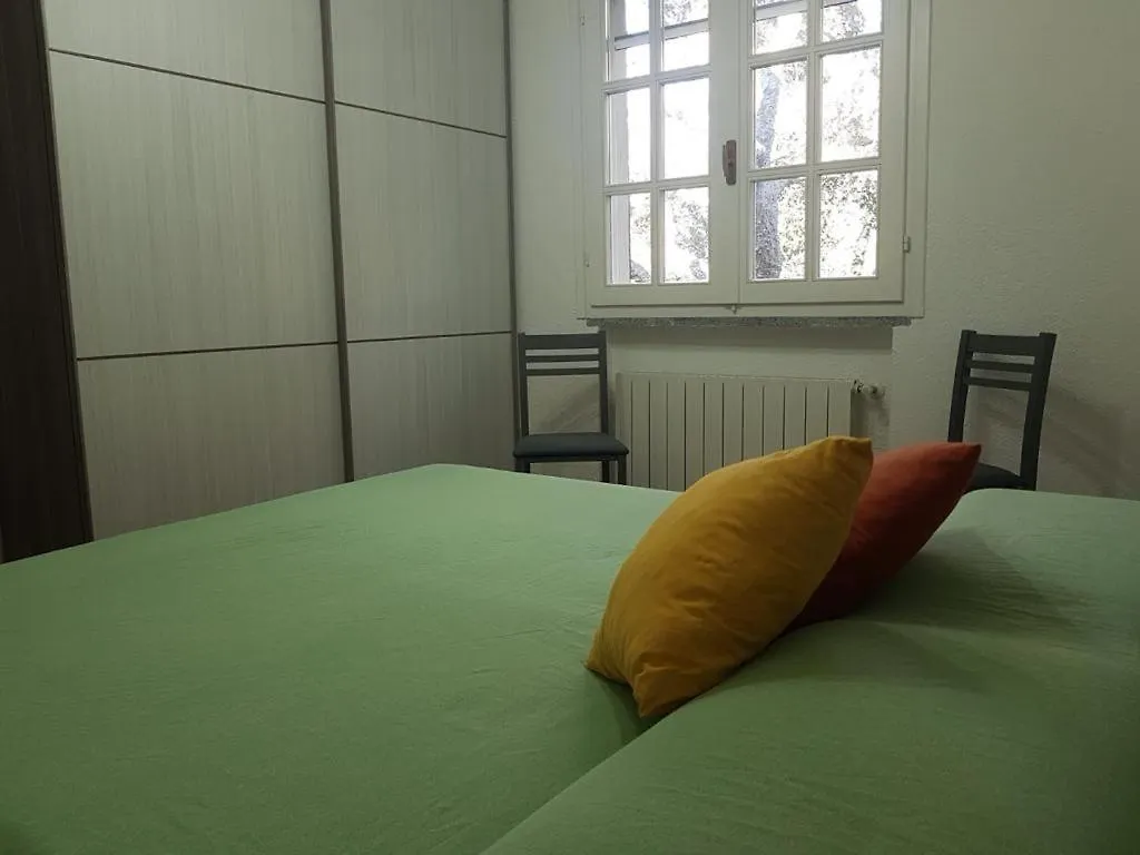 Residenza Le Sughere Procchio  Italia